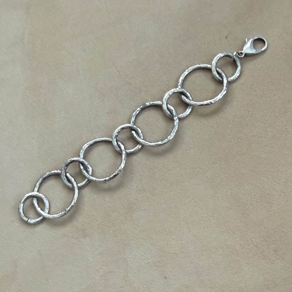 Silver bracelet (not sterling)